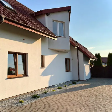 Z Ogrodem Apartman Sarbinowo