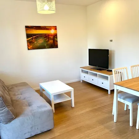 Z Ogrodem * ساربينوفو